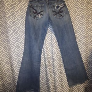 Buckle Women's Light Blue Bootcut Jeans with Embroidered Pockets